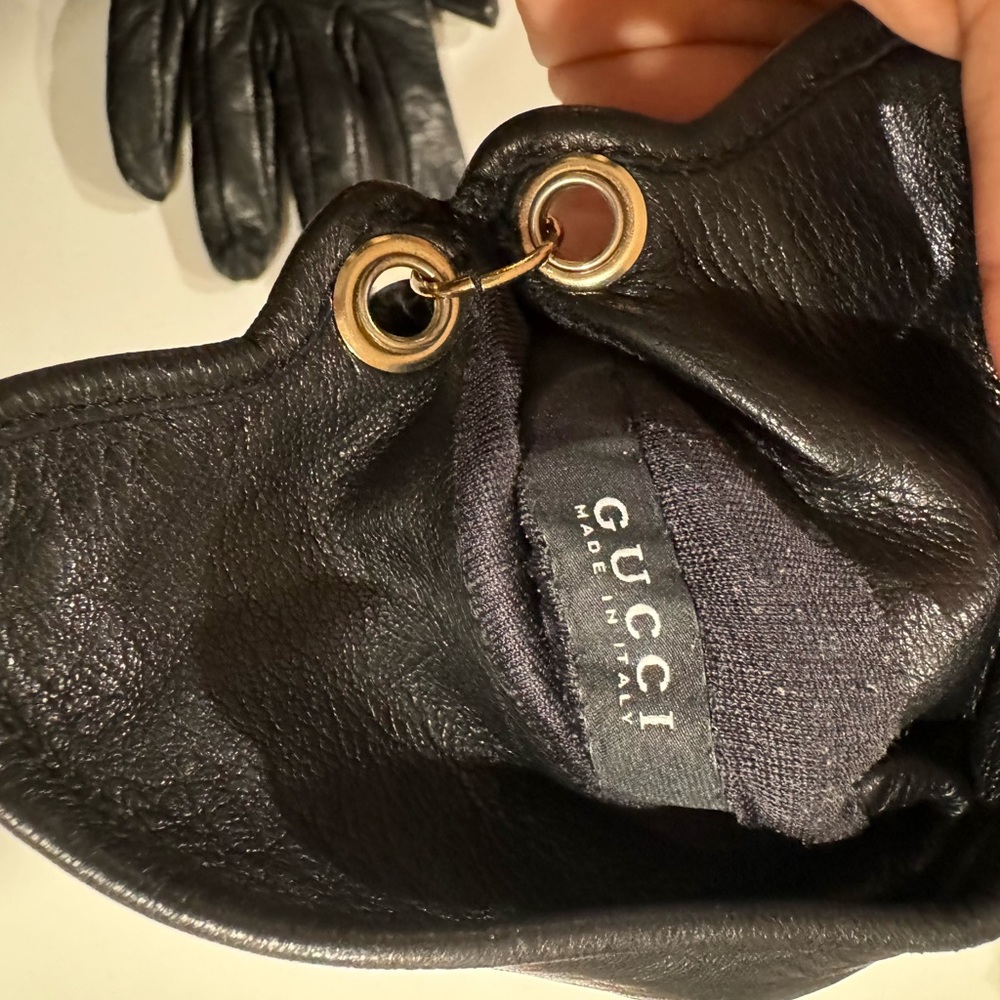 Black Leather Gucci Women Gloves - Picture 7 of 7